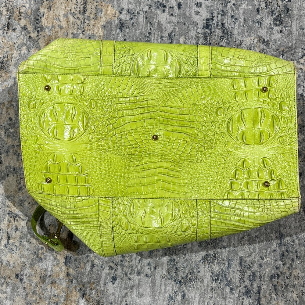Brahmin lime green overnight bag - Picture 13 of 13
